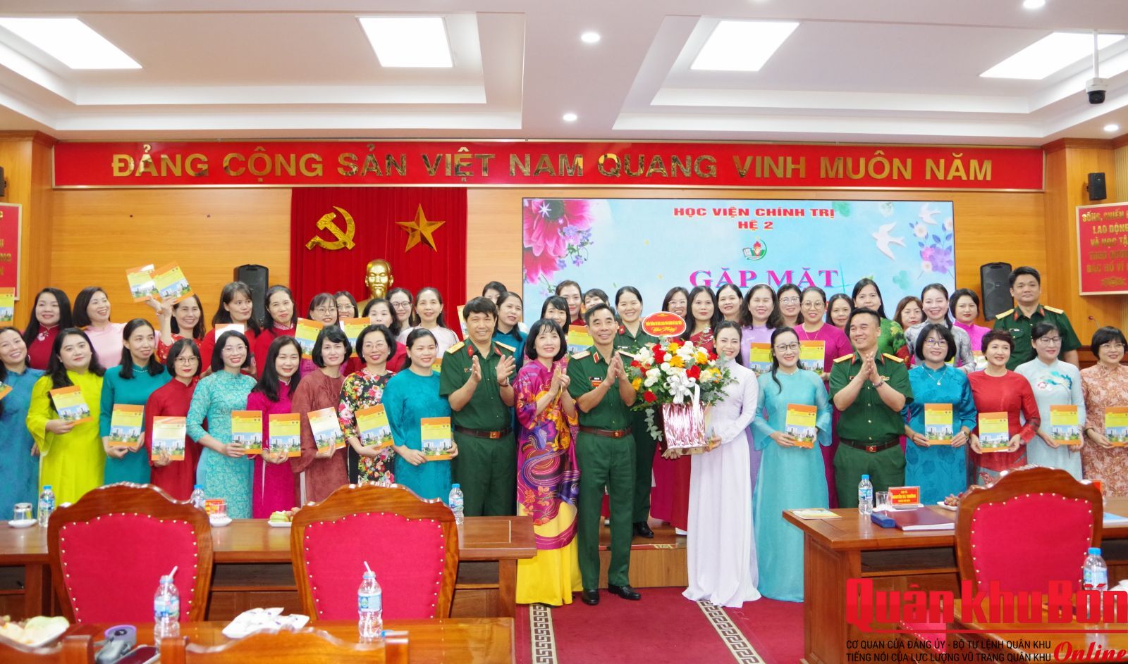 Hệ 2, Học viện Chính trị: Gặp mặt kỷ niệm 96 năm Ngày thành lập Hội Liên hiệp Phụ nữ Việt Nam