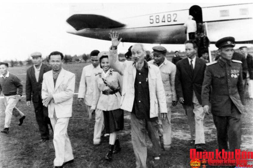 Xúc động những hình ảnh Bác Hồ về thăm quê lần thứ 2 (9/12/1961)