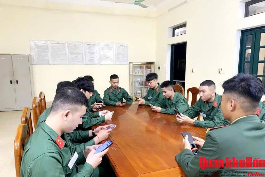 Thanh niên Quân khu 4 bản lĩnh trong kỷ nguyên số - Bài 1: Thử thách giữa “ma trận số"