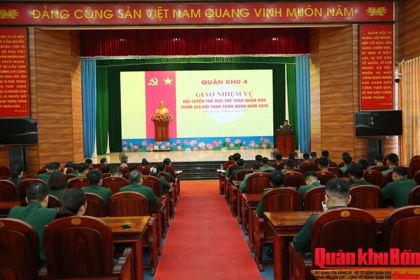Quân khu 4: Giao nhiệm vụ Hội thao Thể dục thể thao toàn quân năm 2025