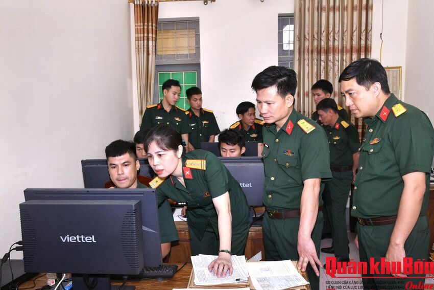 Quân khu 4 đẩy mạnh các hoạt động hưởng ứng Ngày Chuyển đổi số quốc gia năm 2026
