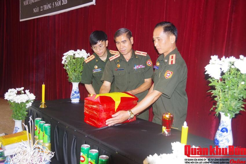 Nặng nghĩa tri ân trên đất bạn Lào