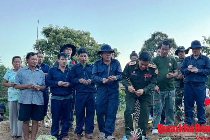 Tìm thấy 05 hài cốt liệt sĩ tại Lào