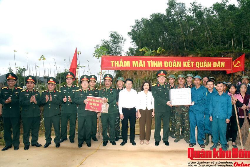 Cục Chính trị Quân khu 4 kiểm tra, động viên lực lượng làm công tác dân vận tại Nghệ An