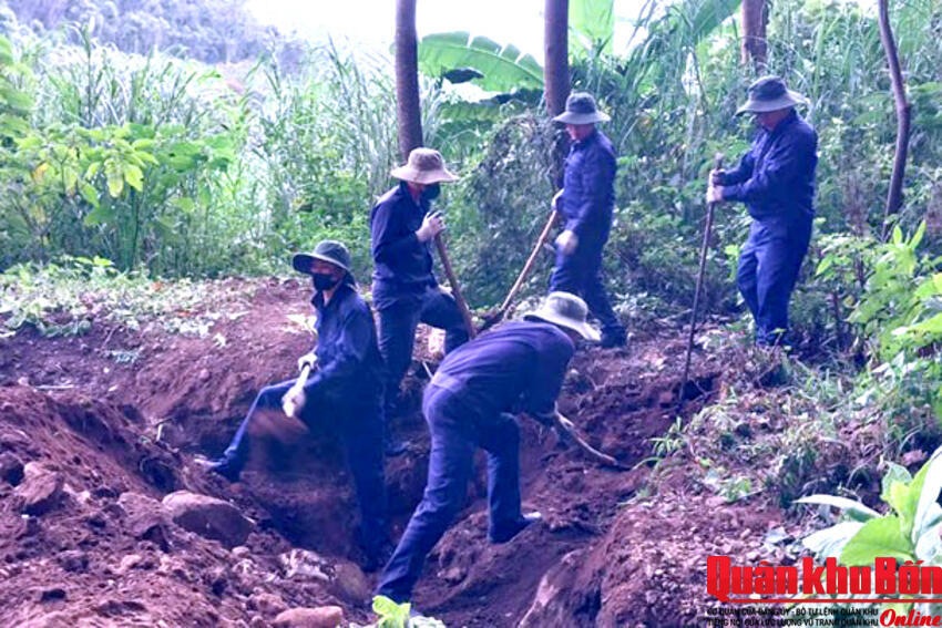 Hành trình tri ân giữa đại ngàn Lào