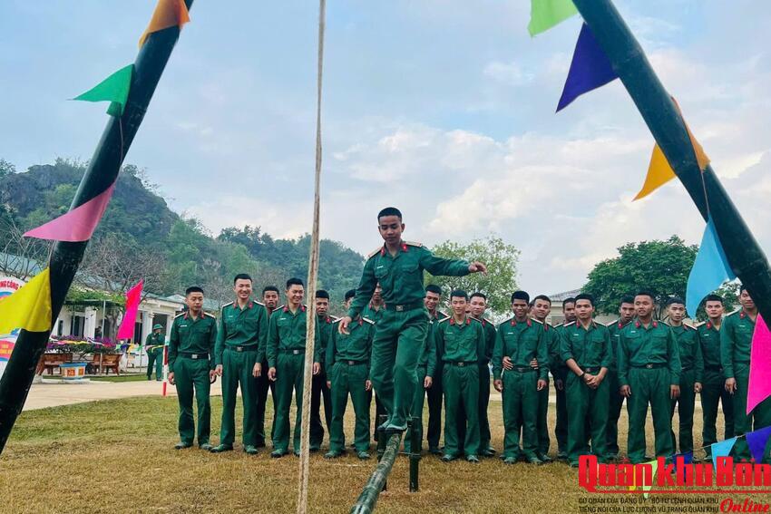 Sư đoàn 324 (Quân khu 4) sôi nổi các hoạt động nhân dịp 22/12