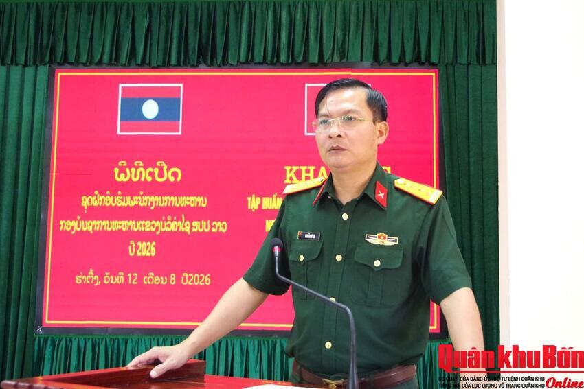 Bộ Chỉ huy Quân sự tỉnh Hà Tĩnh tập huấn cán bộ quân sự tỉnh Bôlykhămxay (Lào)