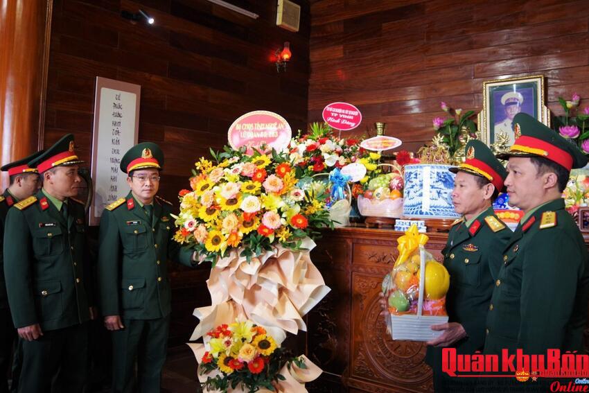 Hành trình tri ân