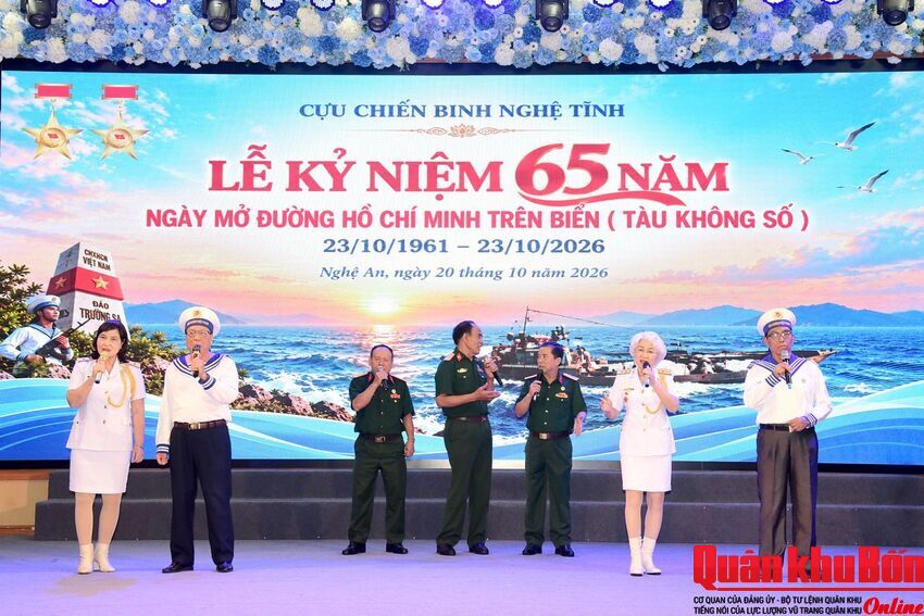 Kỷ niệm 65 năm Ngày mở Đường Hồ Chí Minh trên biển tại Nghệ An