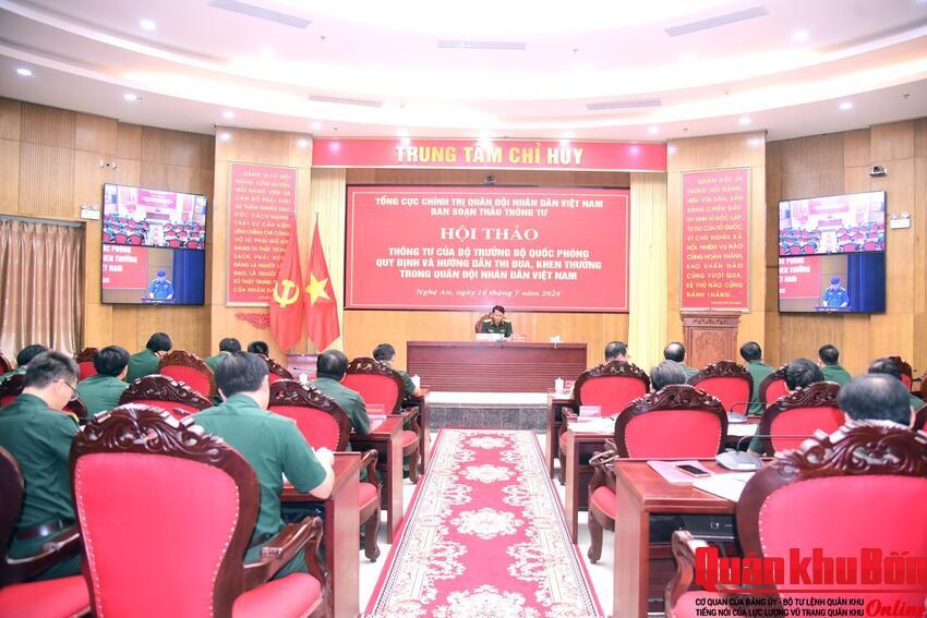 Hội thảo lấy ý kiến dự thảo Thông tư quy định và hướng dẫn thi đua, khen thưởng trong Quân đội nhân dân Việt Nam