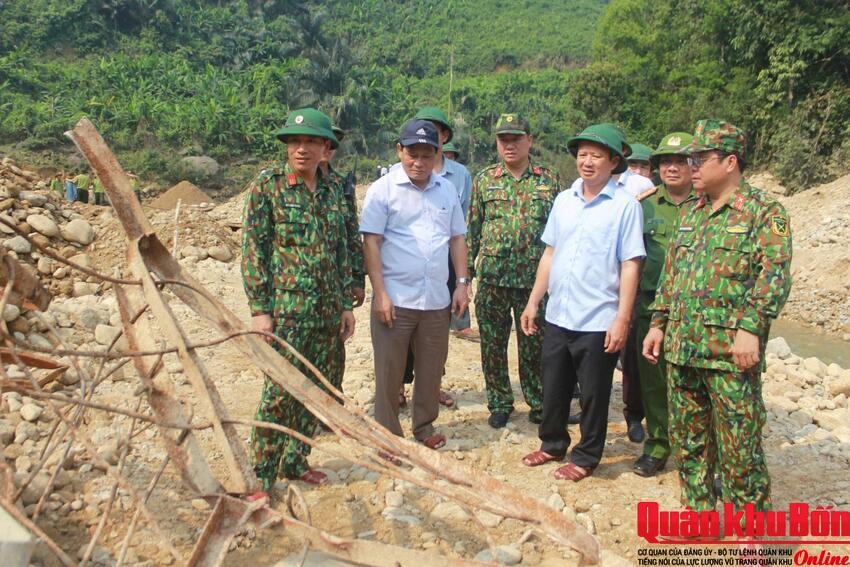 Mang theo lời thề vì dân
