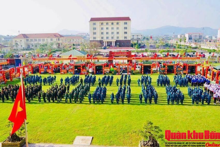 Lực lượng vũ trang xã Yên Hòa (Hà Tĩnh) ra quân huấn luyện năm 2026