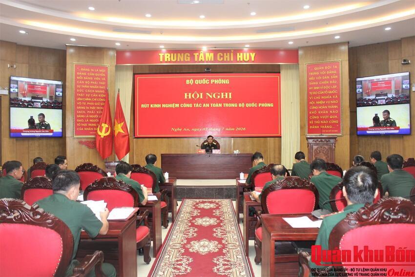 Hội nghị rút kinh nghiệm công tác an toàn trong Bộ Quốc phòng
