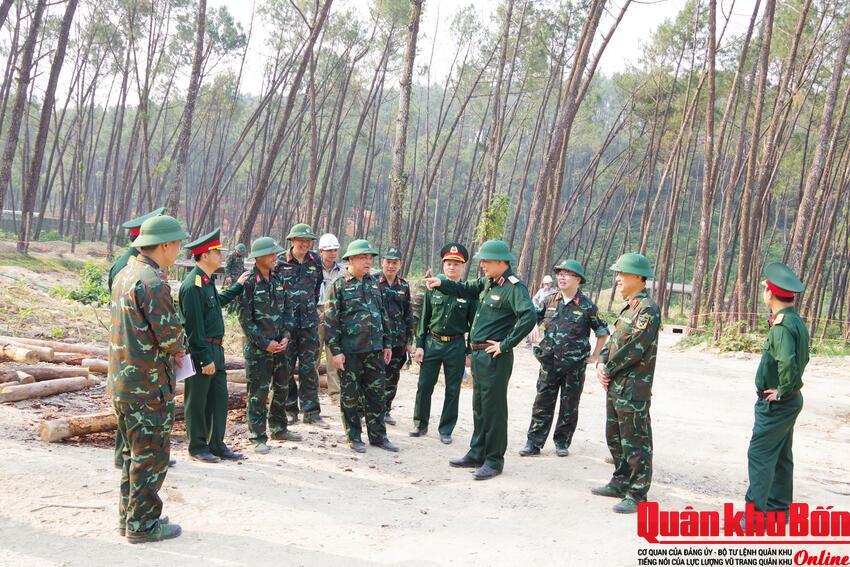 Bộ Tham mưu Quân khu 4: Kiểm tra tiến độ xây dựng thao trường huấn luyện, diễn tập