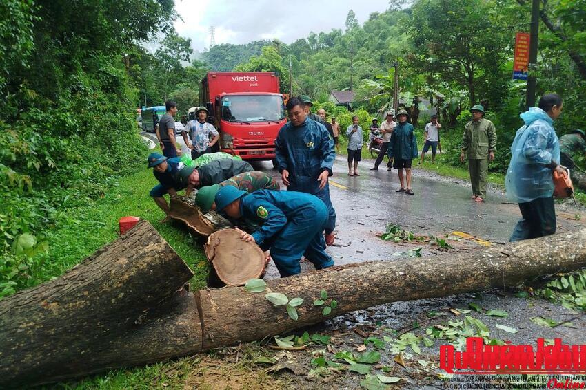 Ban Chỉ huy Quân sự xã Tam Quang tích cực khắc phục hậu quả mưa lớn trên địa bàn