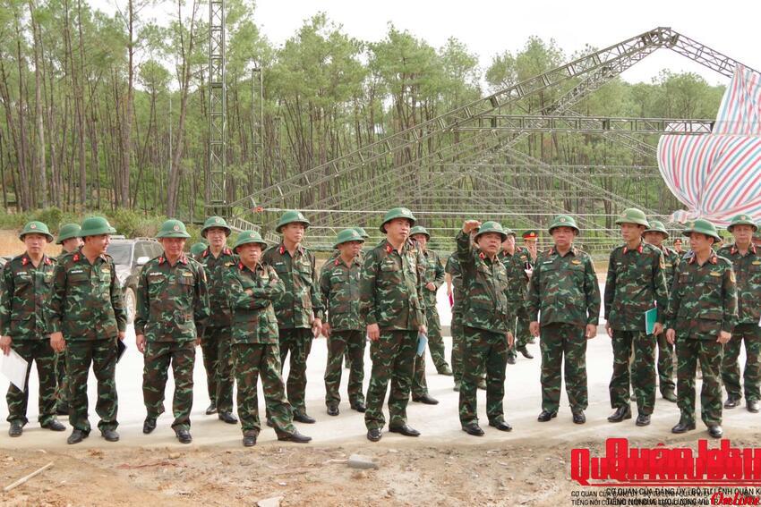 Quân khu 4: Kiểm tra thao trường diễn tập