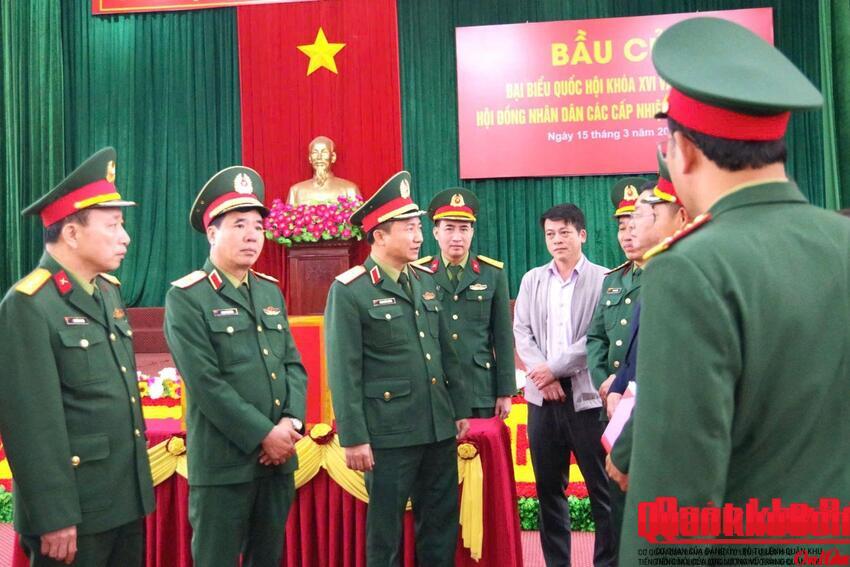 Lực lượng vũ trang Hà Tĩnh hướng về Ngày bầu cử