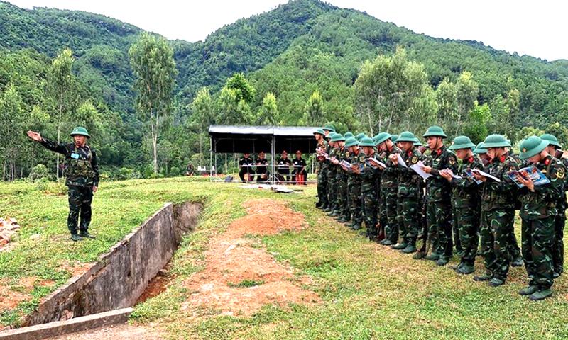 Trường Quân sự Quân khu 4: Đồng bộ giải pháp nâng cao chất lượng giáo  dục-đào tạo - Báo Quảng Trị điện tử
